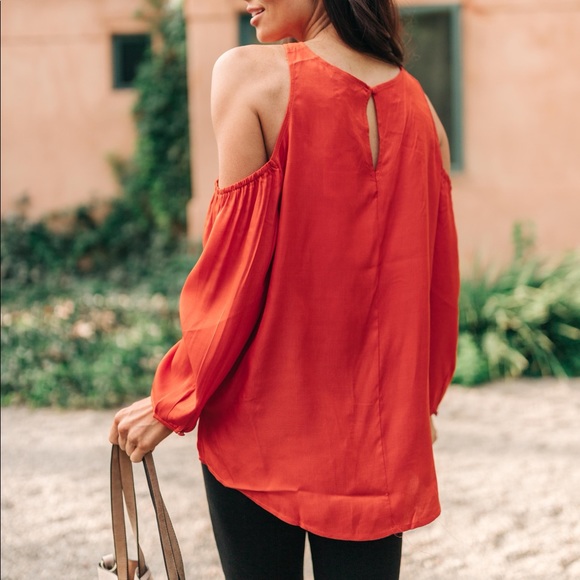 Hot then Cold Crisscross Blouse in Pumpkin - Picture 7 of 13